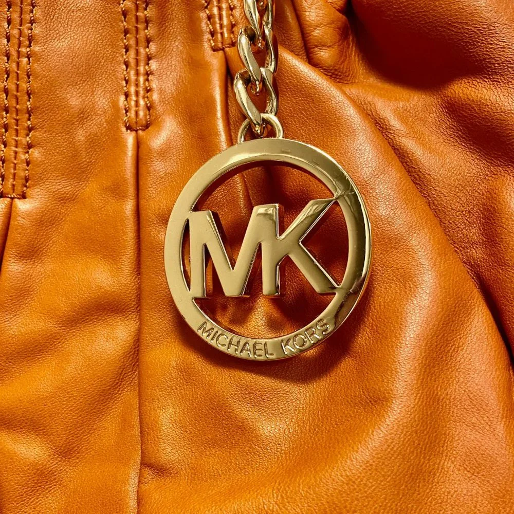 Michael Kors Erin Hobo Pleated Slouchy Leather Chain Strap Shoulder / Crossbody